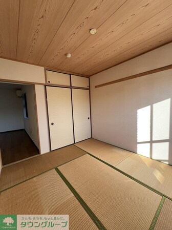 ヴェルヌーブの物件内観写真